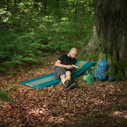 Nils NC4340 zelená samonafukovacia karimatka