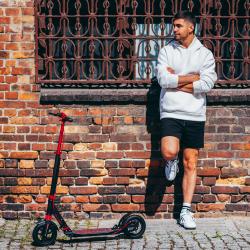 Nils HM209T čierna-červená skladacia kolobežka