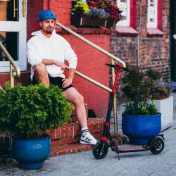 Nils HM209T čierna-červená skladacia kolobežka