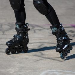 Nils NA20001 čierne slalomové kolieskové korčule