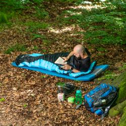 NILS CAMP Spací pytel NC2012, černý/modrý