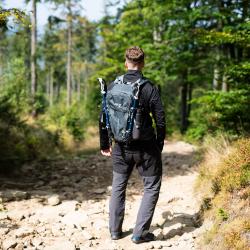 NILS CAMP Turistický batoh NC1925 Wayfarer 35L