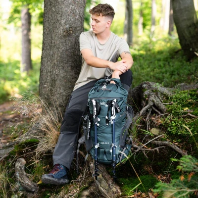 NILS CAMP Turistický batoh NC1938 Kjolen zelený 40L