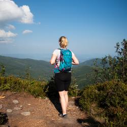 NILS CAMP Turistický batoh NC1950 Caver tyrkysový 18L