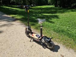 Nitro Scooters Cruiser 1900 li-ion (W) elektro koloběžka