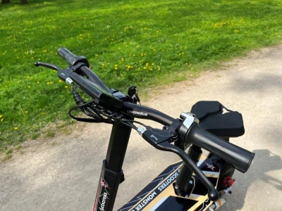 Nitro Scooters Monster 1000 SL elektro koloběžka