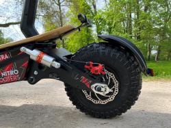 Nitro Scooters Monster 1000 SL Lifepo4 elektro koloběžka