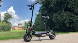 Nitro Scooters XE1000 SL Li-ion (v2) elektro koloběžka