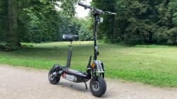 Nitro Scooters XE1000 SL Li-ion (v2) elektro koloběžka