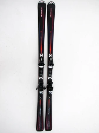 Nordica ZÁNOVNÍ Carvingové lyže Fate 178 cm Nordica ZÁNOVNÍ Carvingové lyže Fate 178 cm