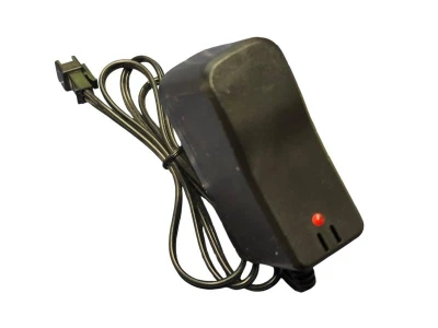 NQD Nabíječka NiMh/NiCd 4.8V