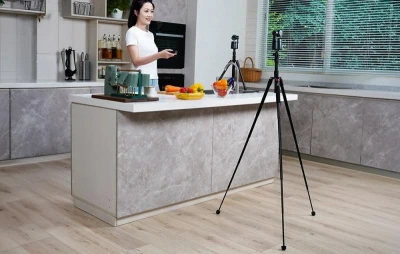 Obsbot černý skládací lehký stativ