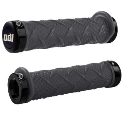 ODI X-Treme Lock-On Bonus Pack MTB grafitové gripy