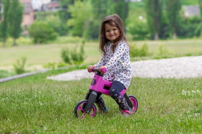 Odrážedlo FUNNY WHEELS Rider SuperSport 2v1 odstrkovadlo Růžové krabice
