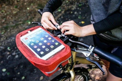 ORTLIEB Ultimate 6S Plus vodotěsná řidítková brašna + Mounting set se zámkem