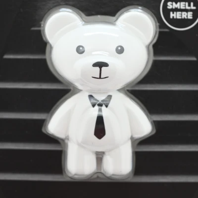 Osvěžovač Bearly Coral - medvídek bílý