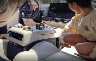 Ottocast Cabin Care CA520-T200 bezdrátový adaptér CarPlay s kamerou pro zadní sedadla