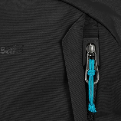 Pacsafe Batoh ECO 25L BACKPACK econyl black + sleva 500,- na příslušenství