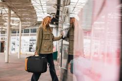 Pacsafe GO CARRY ON BACKPACK 34L jet black batoh + sleva 1000,- na příslušenství