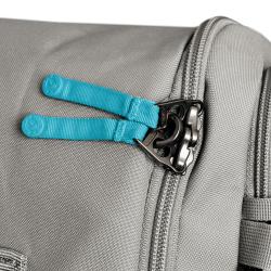 Pacsafe GO CARRY ON BACKPACK 34L stone batoh + sleva 500,- na příslušenství