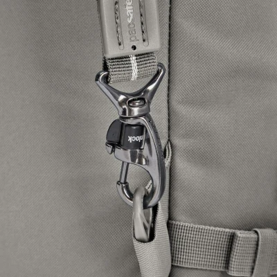 Pacsafe GO CARRY ON BACKPACK 34L stone batoh + sleva 500,- na příslušenství
