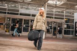 Pacsafe GO CARRY ON BACKPACK 44L jet black batoh + sleva 1000,- na příslušenství