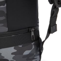 Pacsafe Batoh METROSAFE X 20L BACKPACK camo