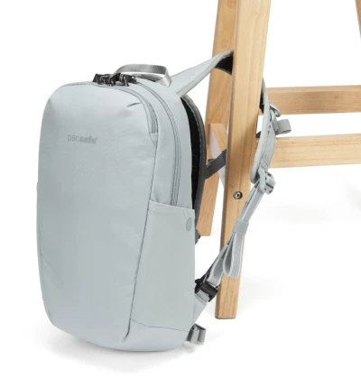 Pacsafe Batoh V 12L TECH BACKPACK digital grey + zľava 400,- na príslušenstvo