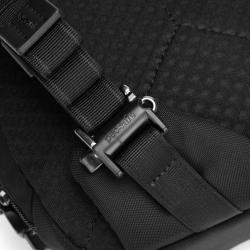 Pacsafe VIBE 325 SLING PACK jet black batoh + sleva 400,- na příslušenství