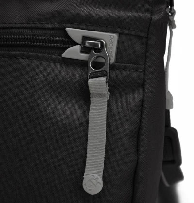 Pacsafe GO SADDLE CROSSBODY jet black kabelka