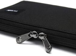 Pacsafe Peněženka RFIDSAFE CONTINENTAL WALLET jet black