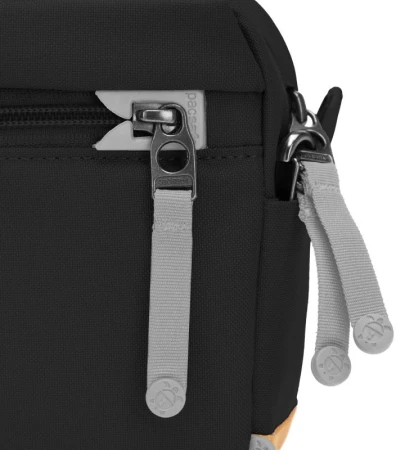 Pacsafe GO CROSSBODY jet black bezpečnostní taška