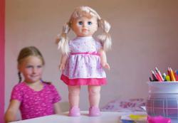 Panenka Barunka chodící 42cm na baterie zpívá česky CZ Zvuk