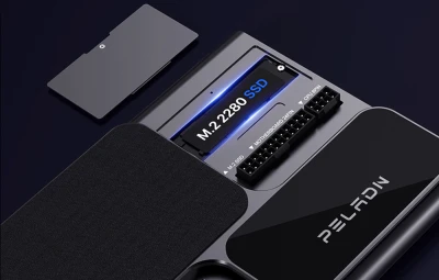 Peladn S-3 tmavě šedá a černá Thunderbolt 5 dokovací stanice