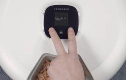 Petoneer Inteligentní dávkovač krmiva NutriSpin