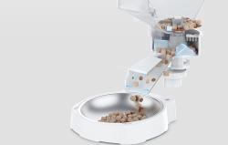 Petsuper Chytrý dávkovač krmiva s kamerou PF01-2 WiFi 5L (bílý)