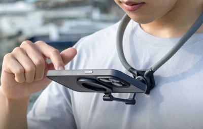 PGYTECH CapLock Max tmavě šedý magnetický držák smartphonu na krk