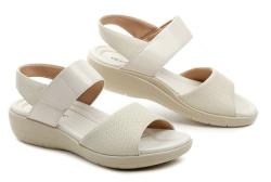 Piccadilly 239016-39 béžové dámské nadměrné sandály šíře K