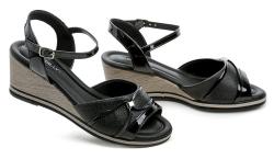 Piccadilly 408232-2 čierne dámske sandále