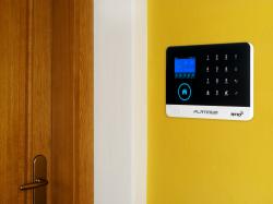 Platinium Bezdrátový domovní GSM alarm PG-103