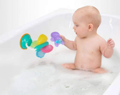 Playgro Vodní baby mlýnek s přísavkou se 2 kalíšky do vany pro miminko