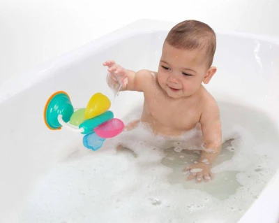Playgro Vodní baby mlýnek s přísavkou se 2 kalíšky do vany pro miminko
