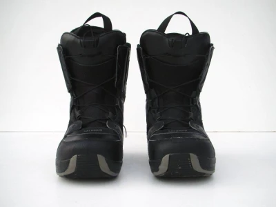 Salomon 245 mm snowboardové boty použité