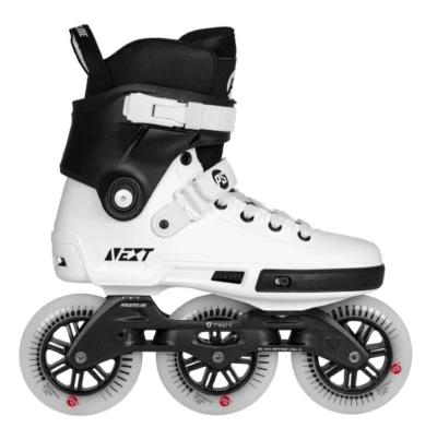 Powerslide Next Core Black 110 Trinity kolečkové brusle 2024 + sleva 500,- na příslušenství Powerslide Next Core Black 110 Trinity kolečkové brusle 2024 + sleva 500,- na příslušenství