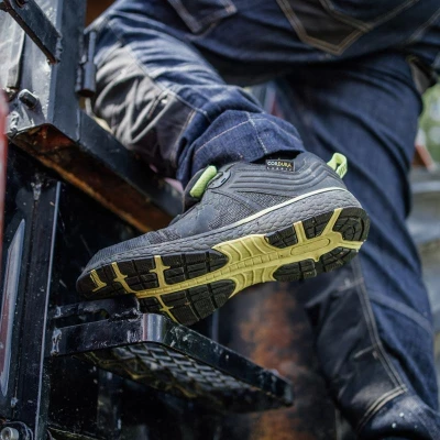Bennon PREDATOR S3 ESD Low pracovní obuv + osvěžovač obuvi