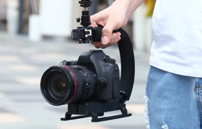 Puluz Video Rukojeť DV ve tvaru C PU3005