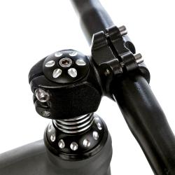 Croxer Coma GREY 12 lehké (2,6kg) dětské odrážedlo