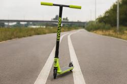 Raven Evolution Rookie Lime freestyle koloběžka