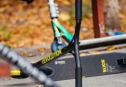 Raven Evolution Slick Color freestyle koloběžka