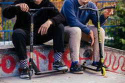 Raven Evolution Slick Color freestyle koloběžka